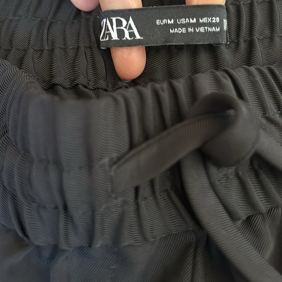 NWOT Zara Black Jogger with Elasticated Waistband size M - Picture 8 of 9